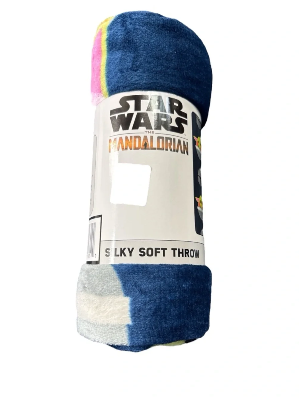 Disney Star Wars Mandalorian Throw Blanket with Baby Yoda Pattern